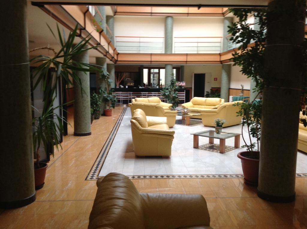 Hotel D.G. Garden Benevento Bagian luar foto