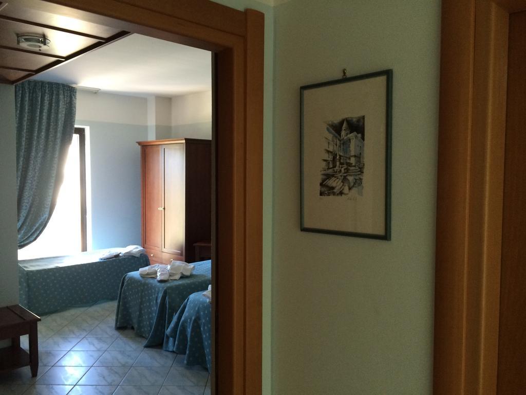 Hotel D.G. Garden Benevento Ruang foto